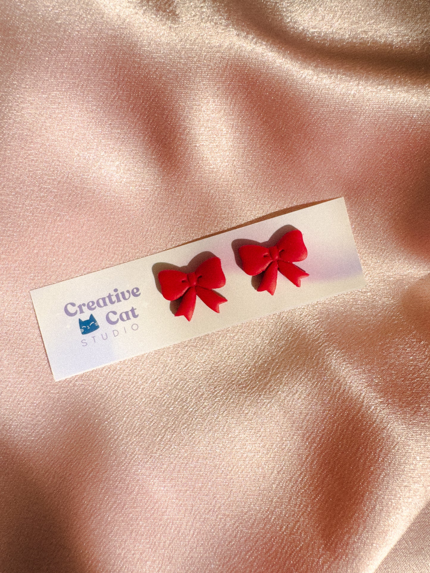 Bow Studs (Red)