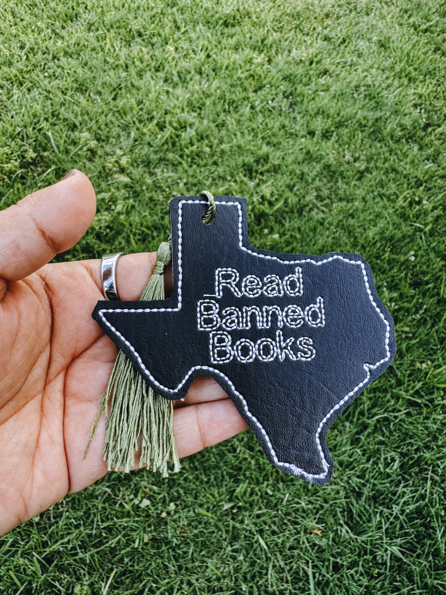 Read banned Books Vinyl Bookmark