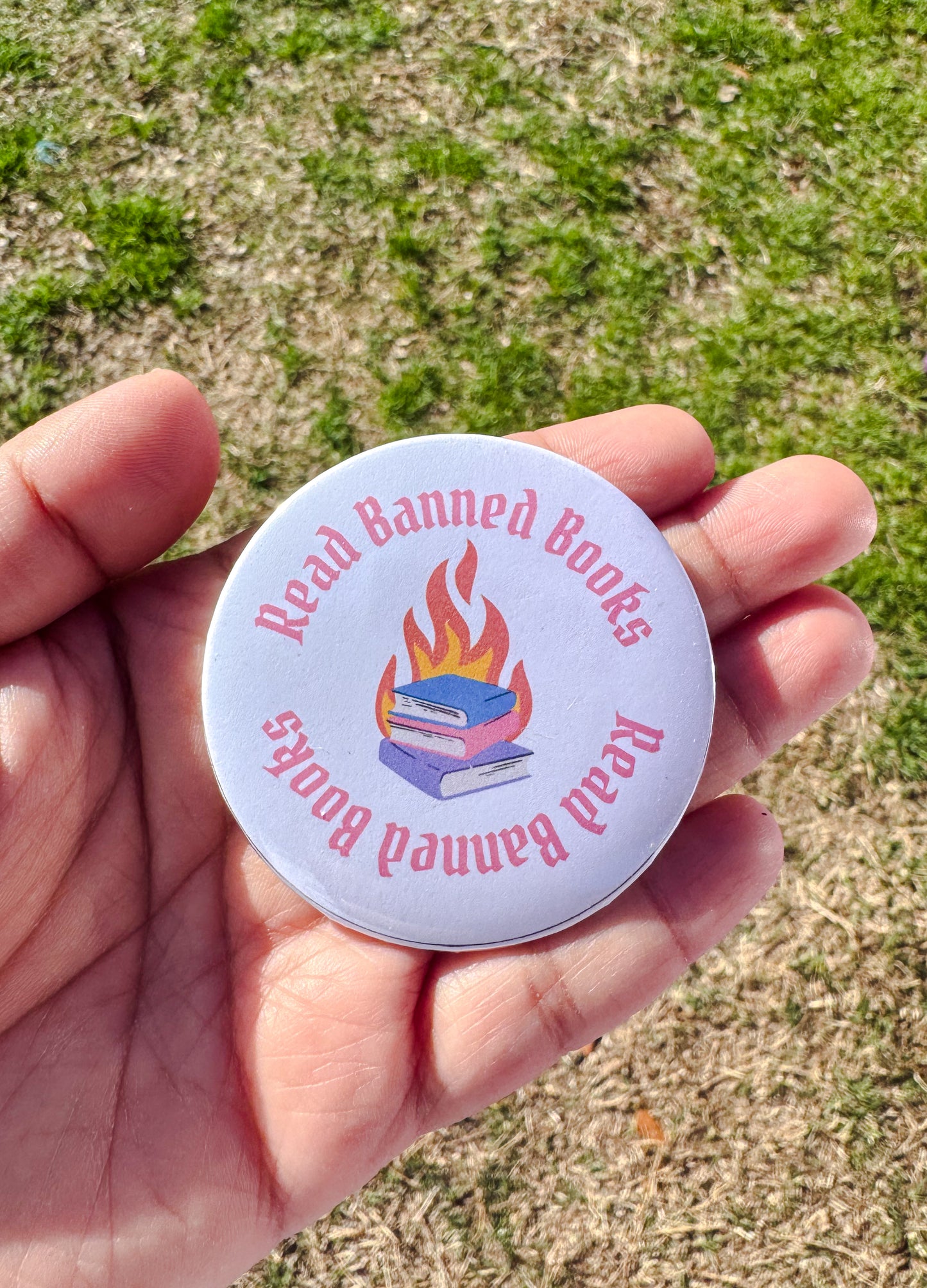 Read Banned Books pin