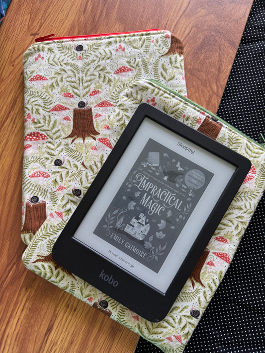 Woodland E- Reader Sleeve